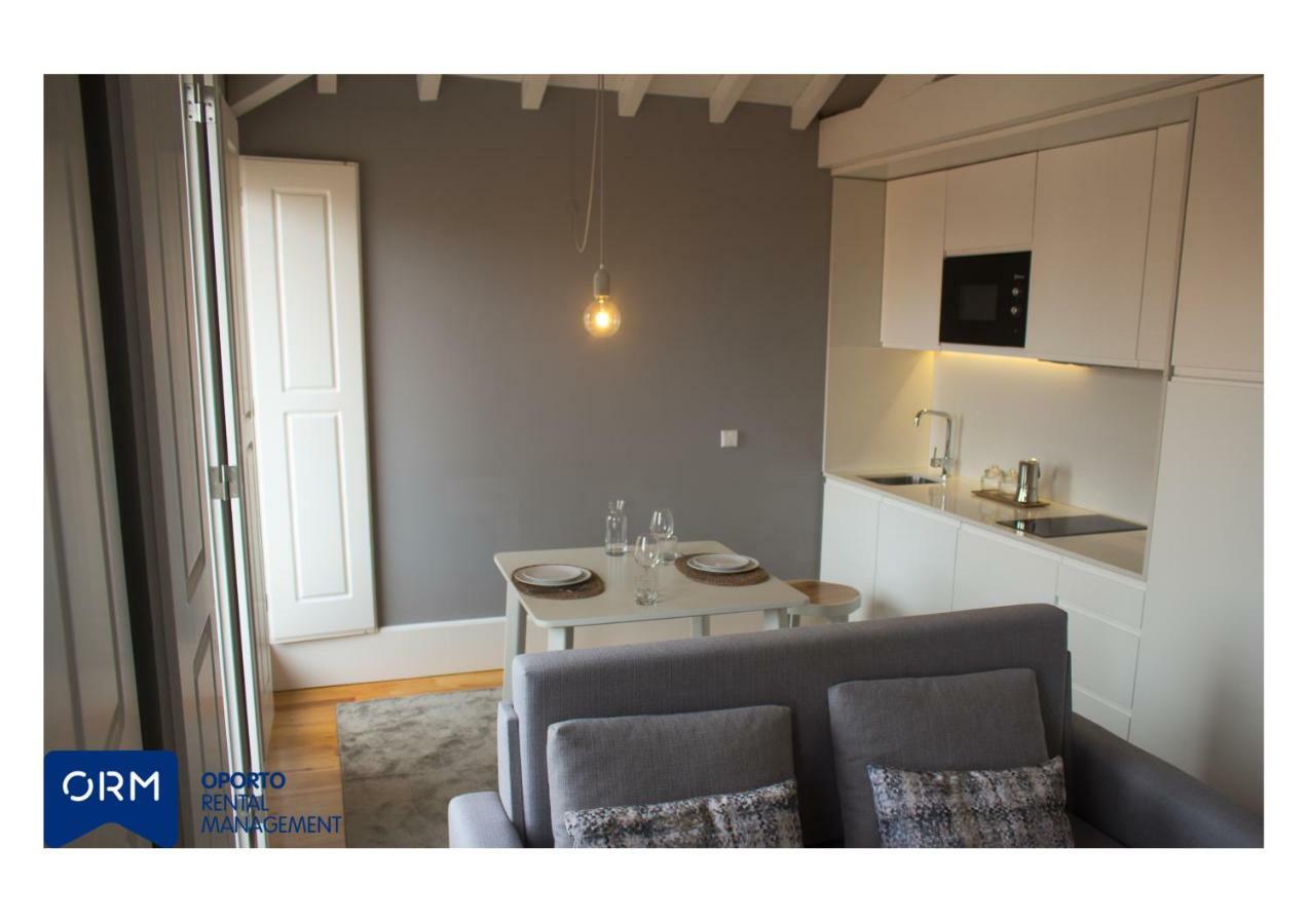 Orm Praca Apartment Porto Eksteriør bilde